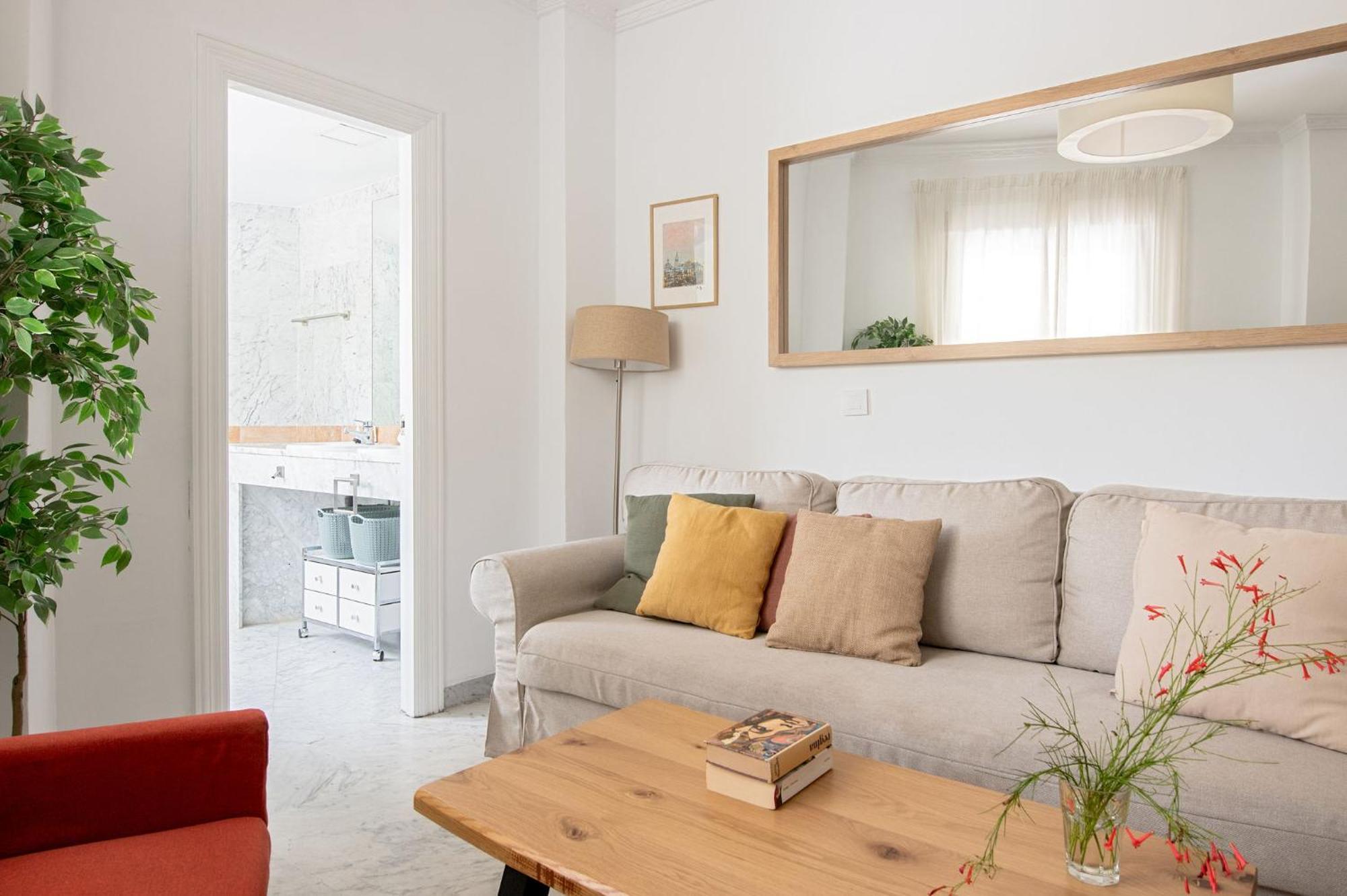 Jardines Del Prado Suite Apartment Севиля Екстериор снимка